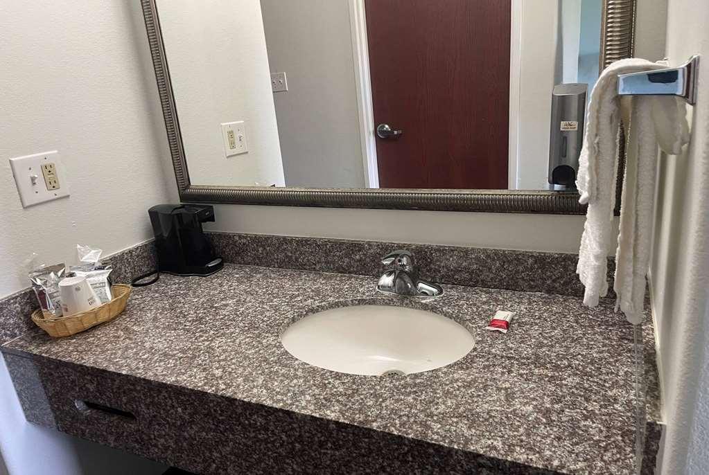 Days Inn By Wyndham Lafayette Scott Δωμάτιο φωτογραφία